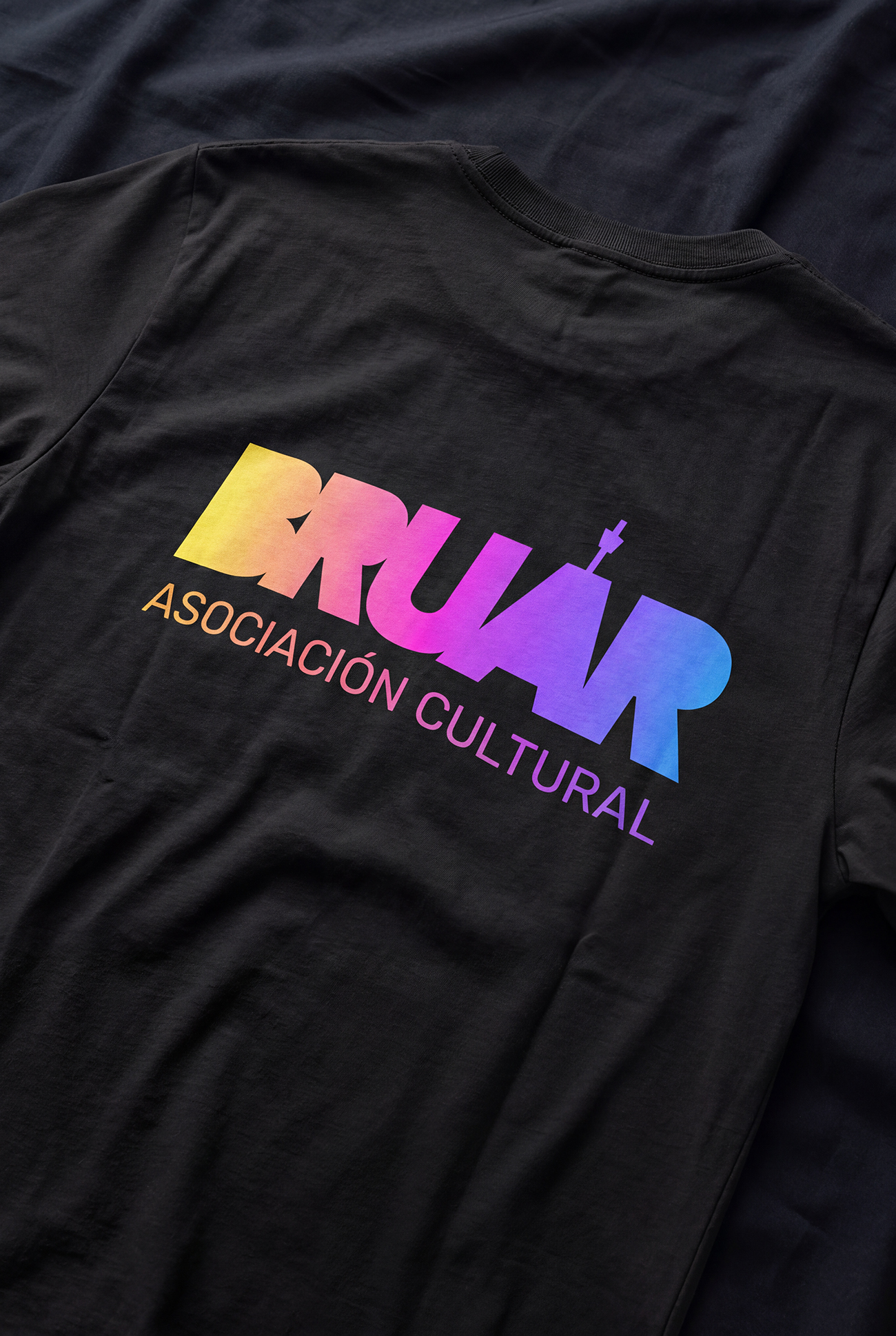 BRUAR — Camiseta